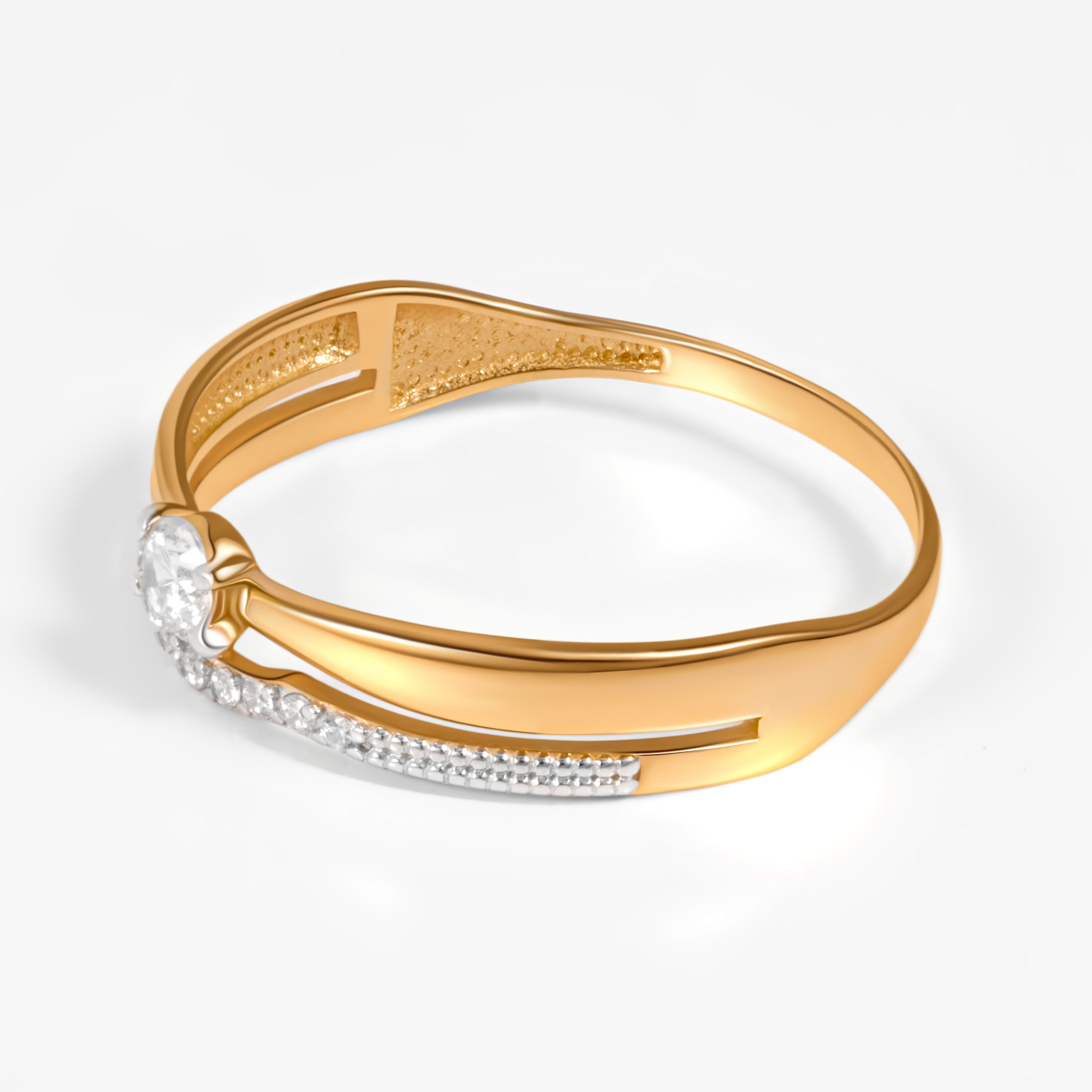 Золотое кольцо Efremof из красного золота 585 пробы  со вставками (фианит и сваровски) ЮПК1327636, размеры от 16.5 до 19