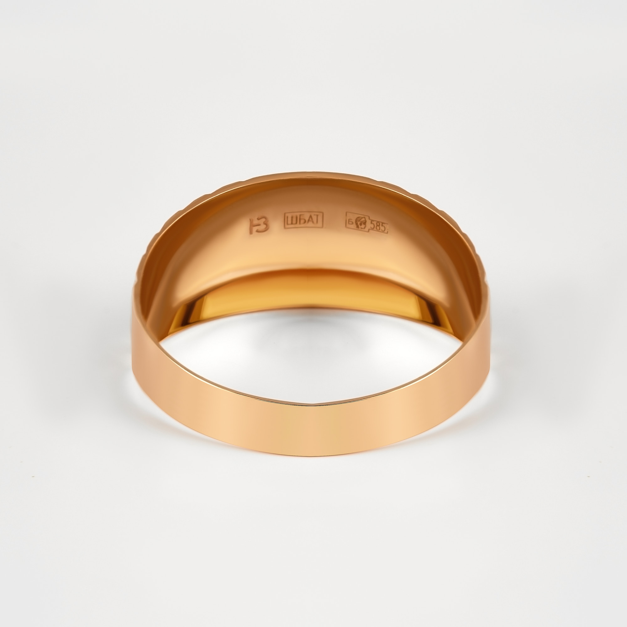 Золотое кольцо Магнат  из красного золота 585 пробы ПЗА012524, размеры от  до 21.5