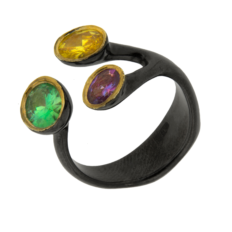 Серебряное кольцо Plata   со вставками (сваровски) ПВР-0206Б, размеры от 17.5 до 18.75