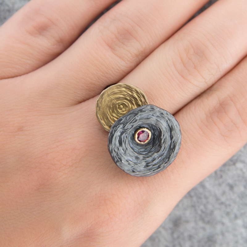 Серебряное кольцо Plata   со вставками (сваровски) ПВР-0148Брз, размеры от 17.5 до 18