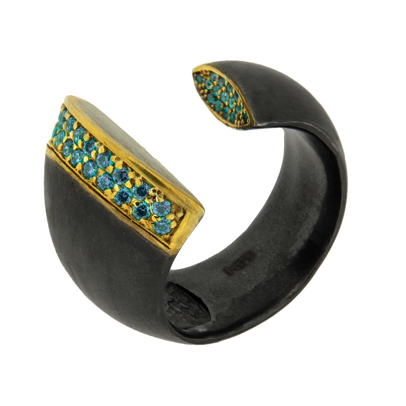Серебряное кольцо Plata   со вставками (сваровски) ПВР-0204Бгл, размеры от 17 до 17.75