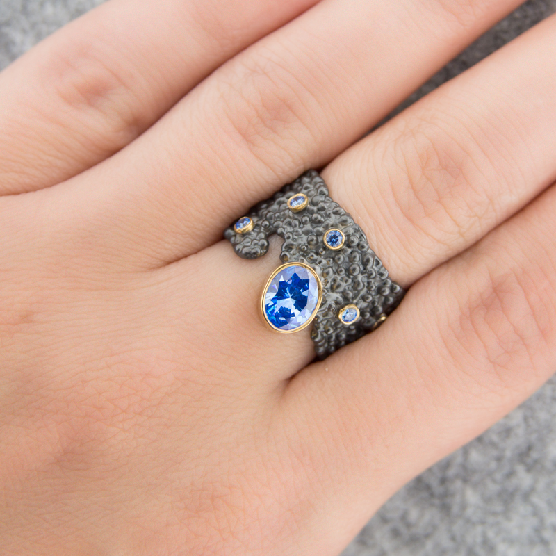 Серебряное кольцо Plata   со вставками (сваровски) ПВР-0131Бгл, размеры от 17.5 до 19.75