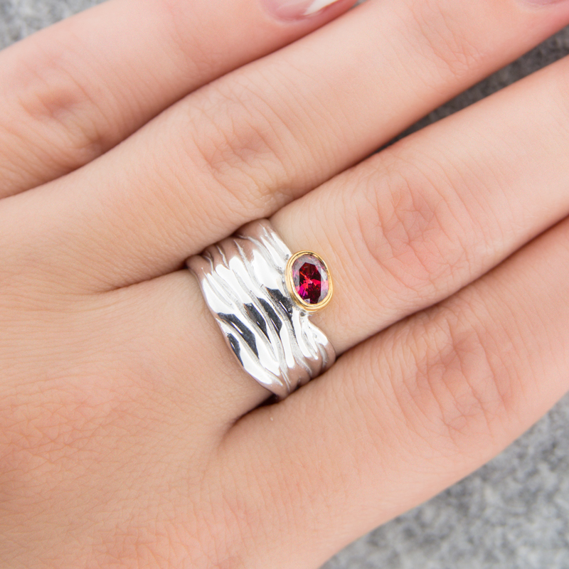 Серебряное кольцо Plata   со вставками (сваровски) ПВР-0149рз, размеры от 17.5 до 17.5