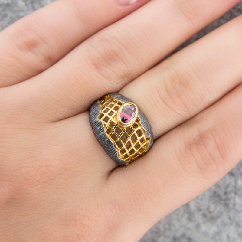 Серебряное кольцо Plata   со вставками (сваровски) ПВР-0195Брз, размеры от 17.25 до 17.25