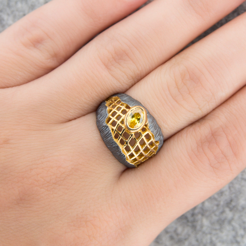 Серебряное кольцо Plata   со вставками (сваровски) ПВР-0195Бжл, размеры от 17.25 до 17.25
