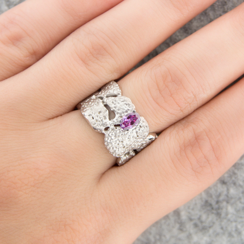 Серебряное кольцо Plata   со вставками (сваровски) ПВР0171Рср, размеры от 17.75 до 17.75