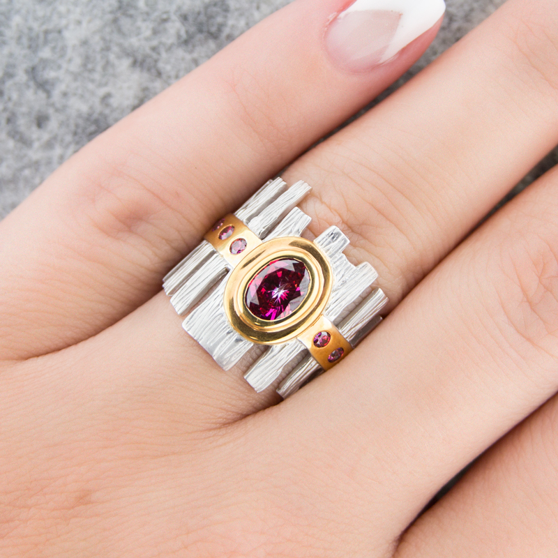 Серебряное кольцо Plata   со вставками (сваровски) ПВР-0159рз, размеры от 16.5 до 19.5