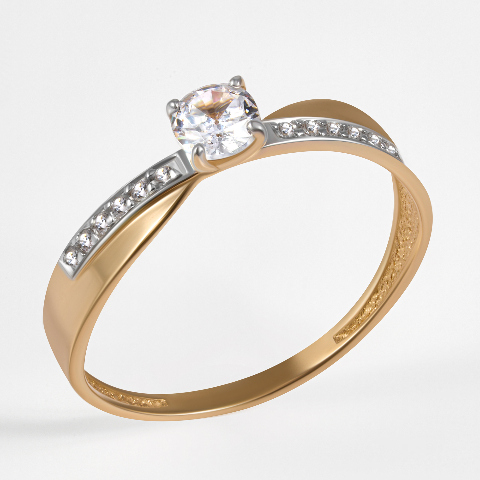 Помолвочное кольцо из красного золота с фианитами