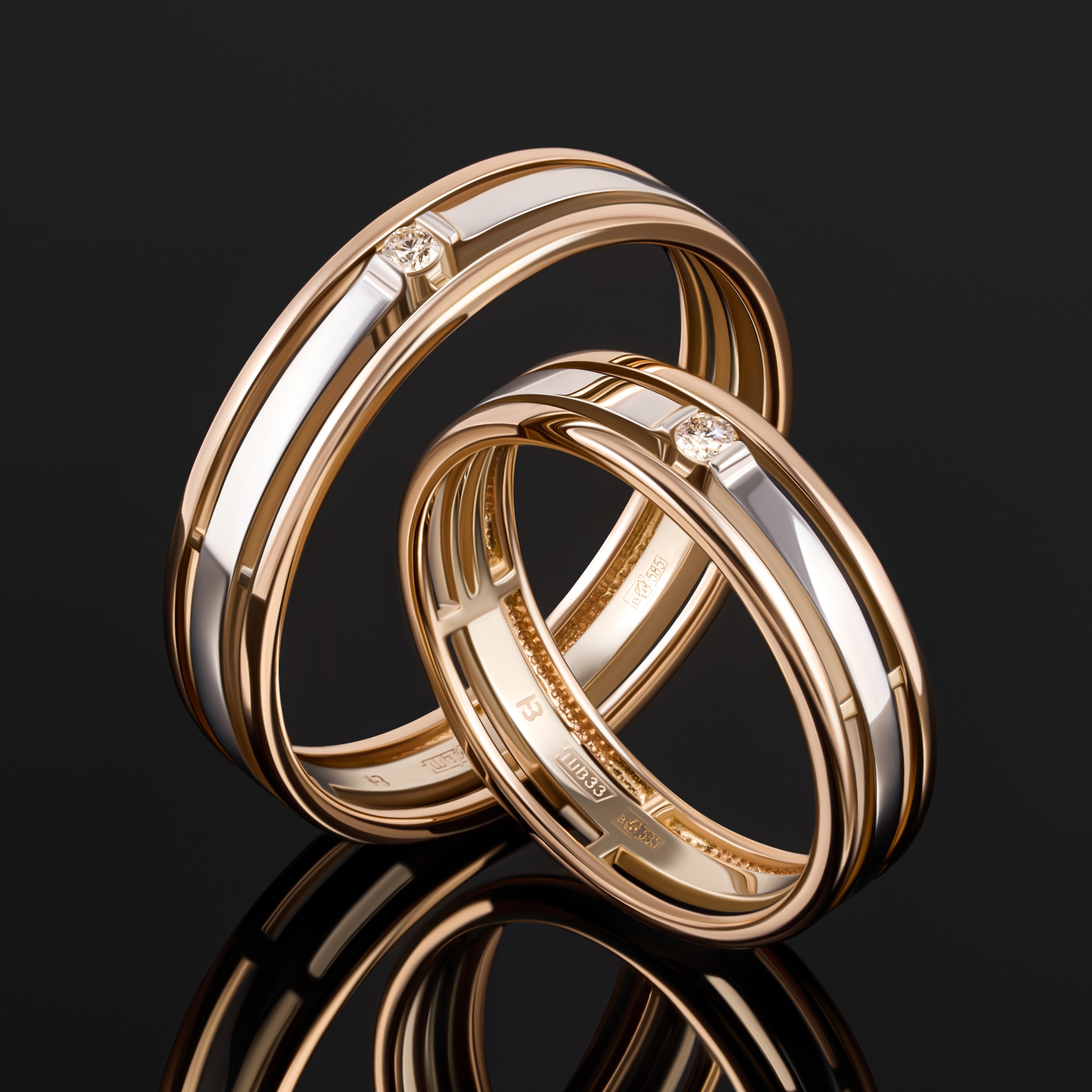 Золотое кольцо обручальное Клондайк из красного золота 585 пробы со вставками из драгоценных камней (бриллиант) ЛХ07-00075, размеры от 15.5 до 19