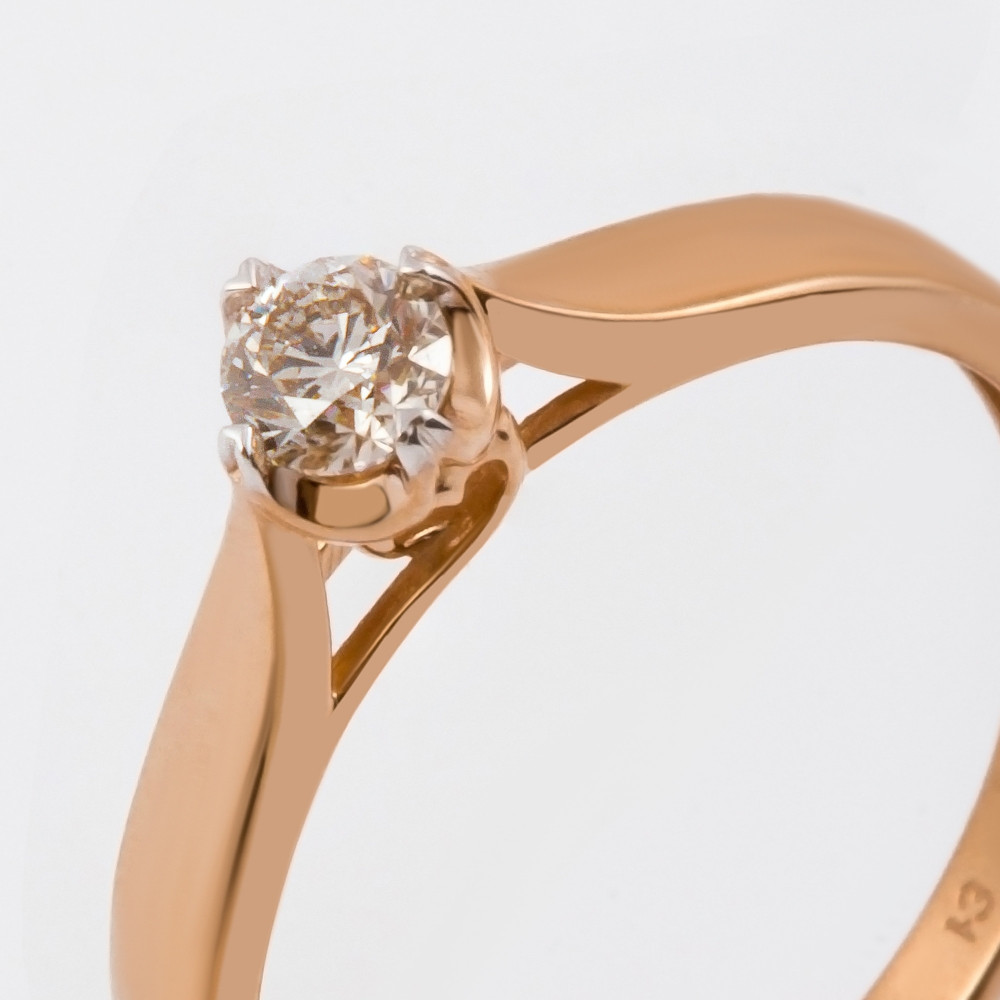 Золотое кольцо Клондайк из красного золота 585 пробы со вставками из драгоценных камней (бриллиант) ЛХ01-00969-01-001-01-01, размеры от 15 до 18.5