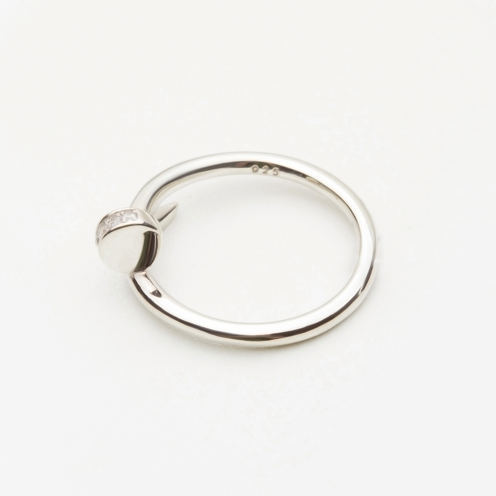 Серебряное кольцо Випголд  со вставками (фианит) ВПК30, размеры от 16 до 18.5