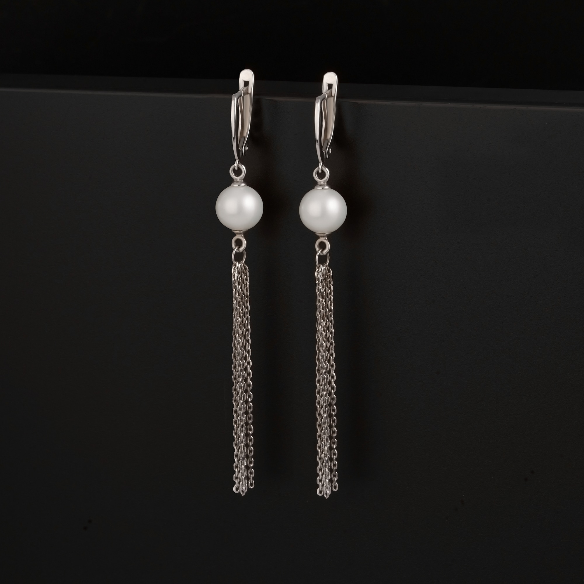 Серебряные серьги подвесные Defleur  со вставками () ФЖ52702С1