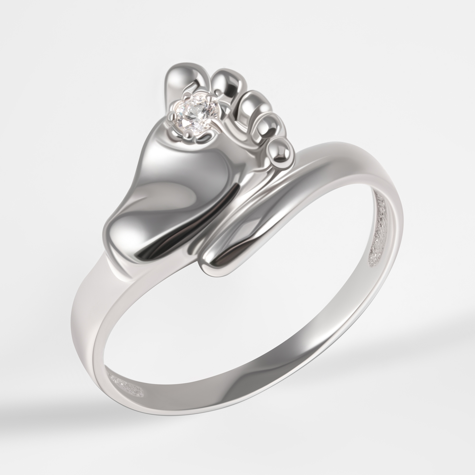 Серебряное кольцо Liberty   со вставками (фианит) РЫ1772241С, размеры от 15.5 до 20