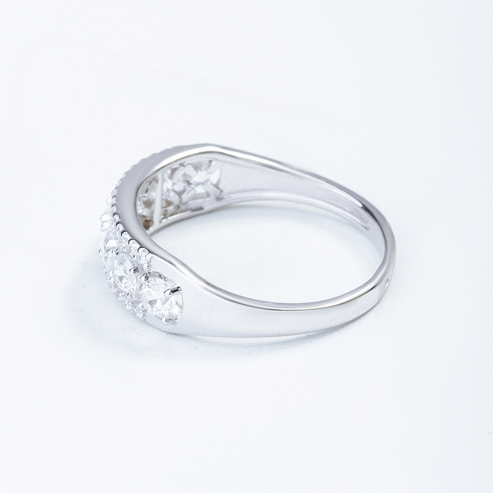 Серебряное кольцо Efremof  со вставками (фианит и ) ЮП1010015202, размеры от 16.5 до 20