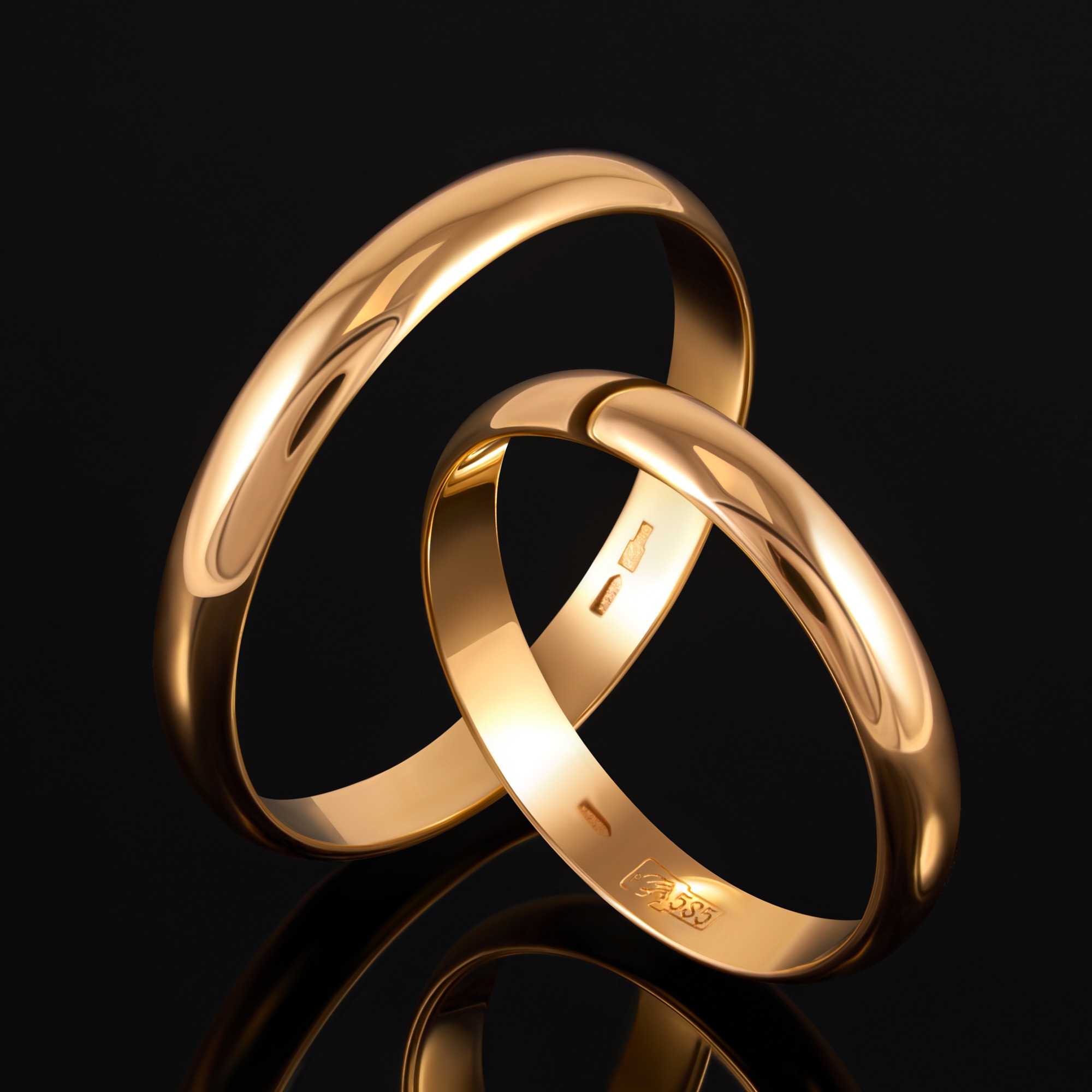 Золотое кольцо обручальное Берег из красного золота 585 пробы 2БК35К-25П, размеры от 15 до 22