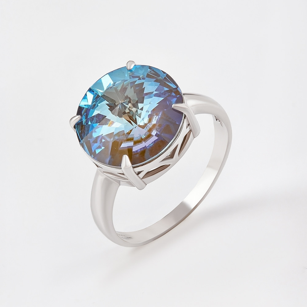 Серебряное кольцо с кристаллами сваровски