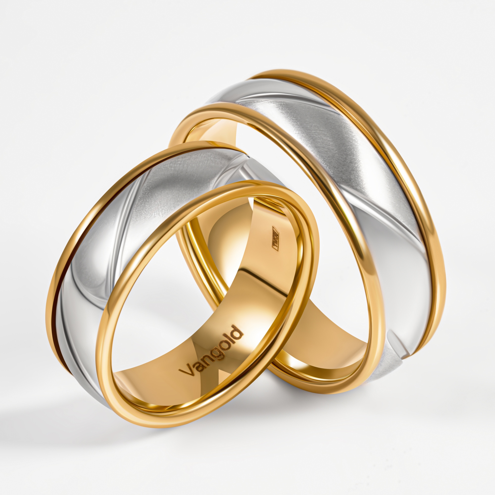 Золотое кольцо обручальное Vangold из красного золота 585 пробы ЛД0211200100245, размеры от 15 до 23.5