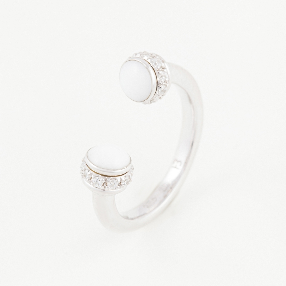 Серебряное кольцо с агатами и фианитами