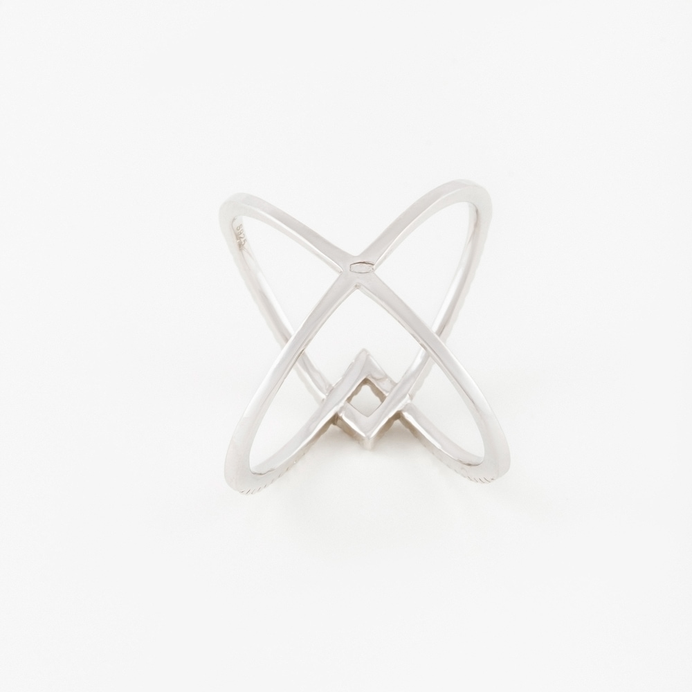 Серебряное кольцо Фреш джеверли  со вставками (фианит) ПУМП-Р00461-Х-В-Х-Х-В, размеры от 16.5 до 18