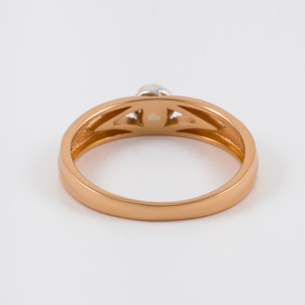Золотое кольцо Юниголд-кузнецов из красного золота 585 пробы со вставками из драгоценных камней (бриллиант) ЮЗ1-11-0793-101, размеры от 17.5 до 17.5