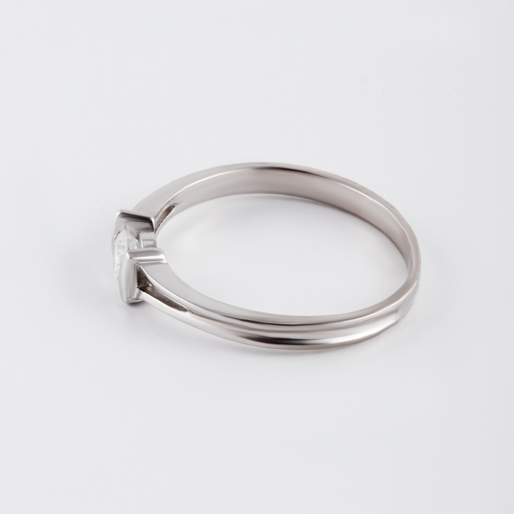 Серебряное кольцо Иллада   со вставками (фианит) 2ИС110866, размеры от 18.5 до 18.5