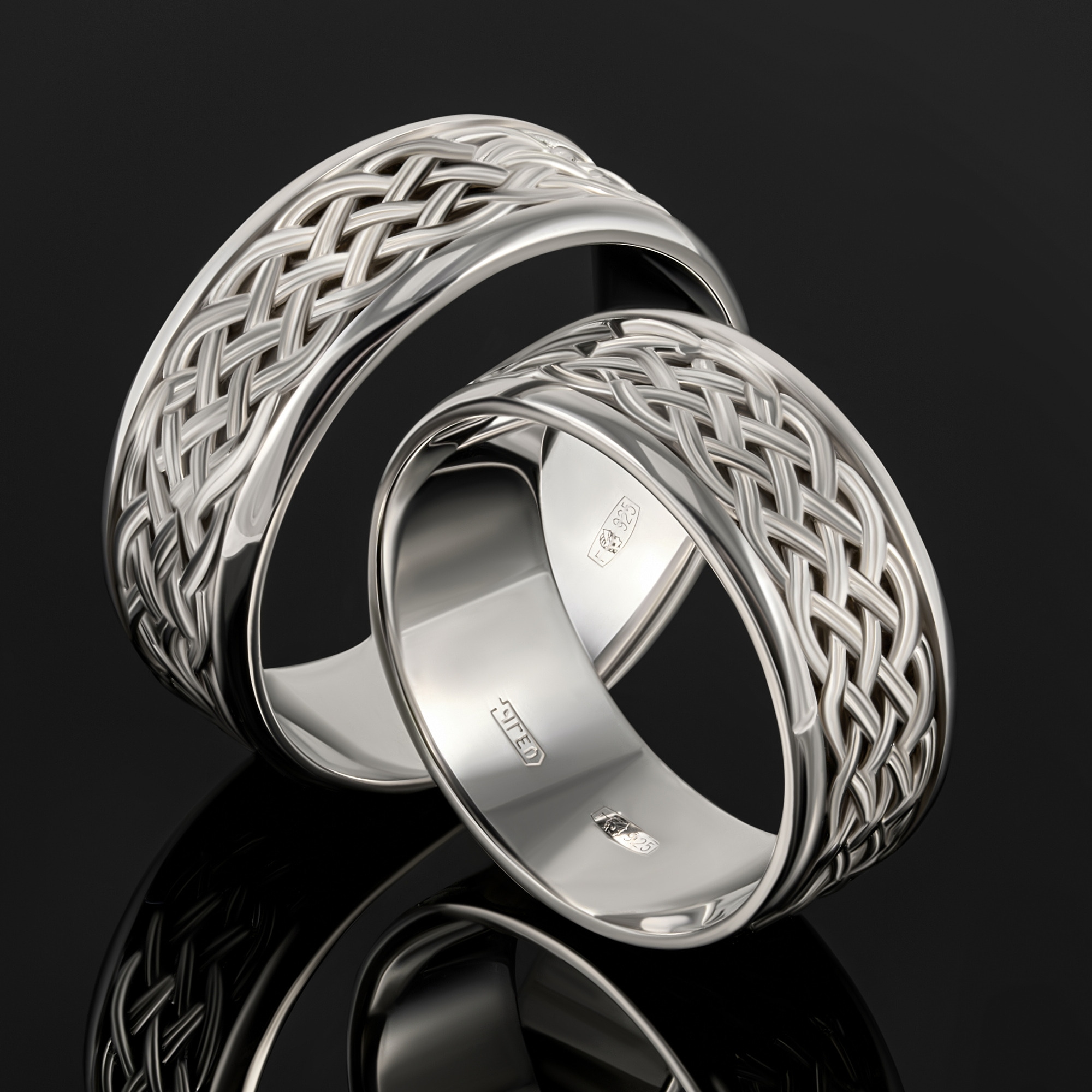 Серебряное кольцо обручальное Тимофеев ТМАГЕ235Б