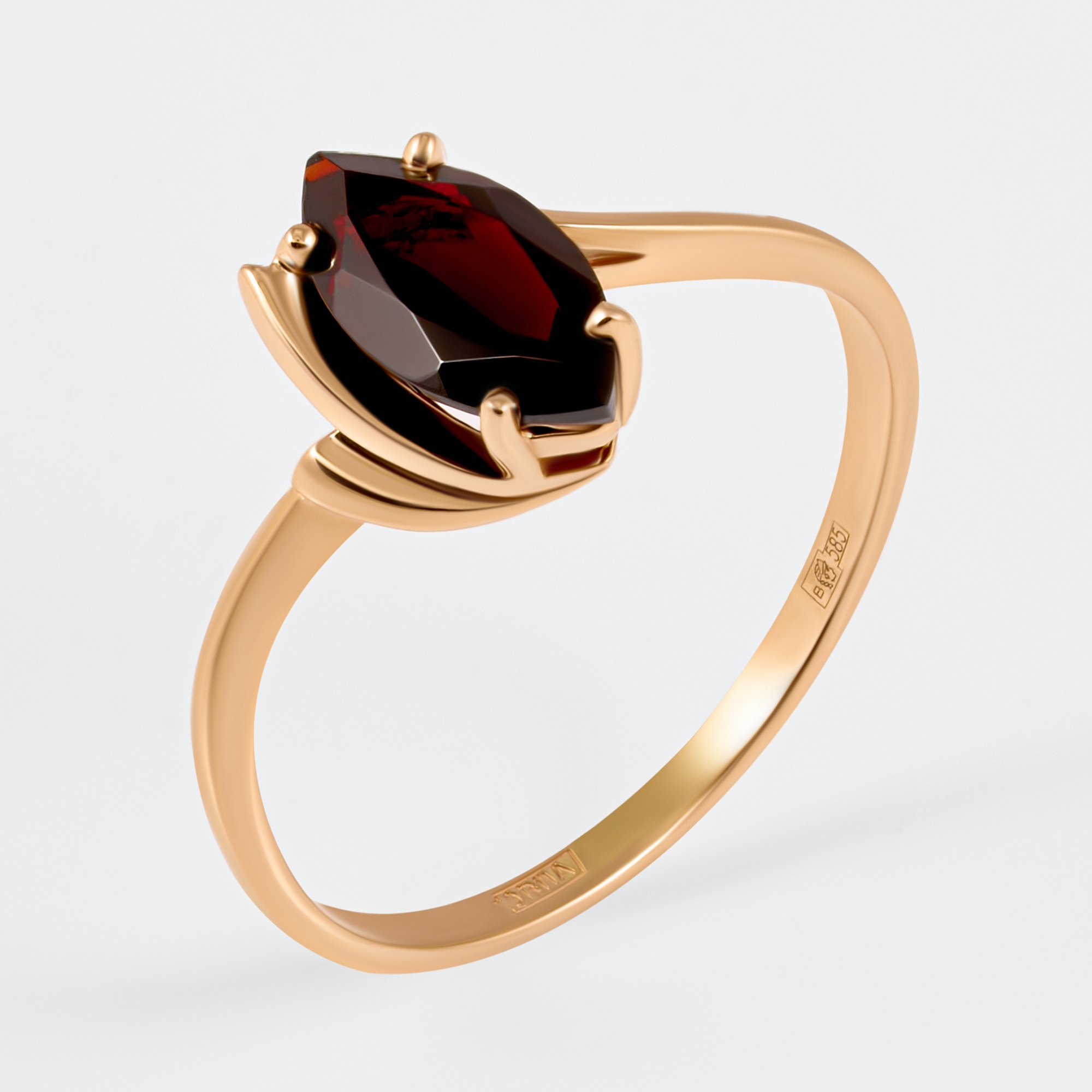 Золотое кольцо Мастер бриллиант из красного золота 585 пробы МБ0121450300010