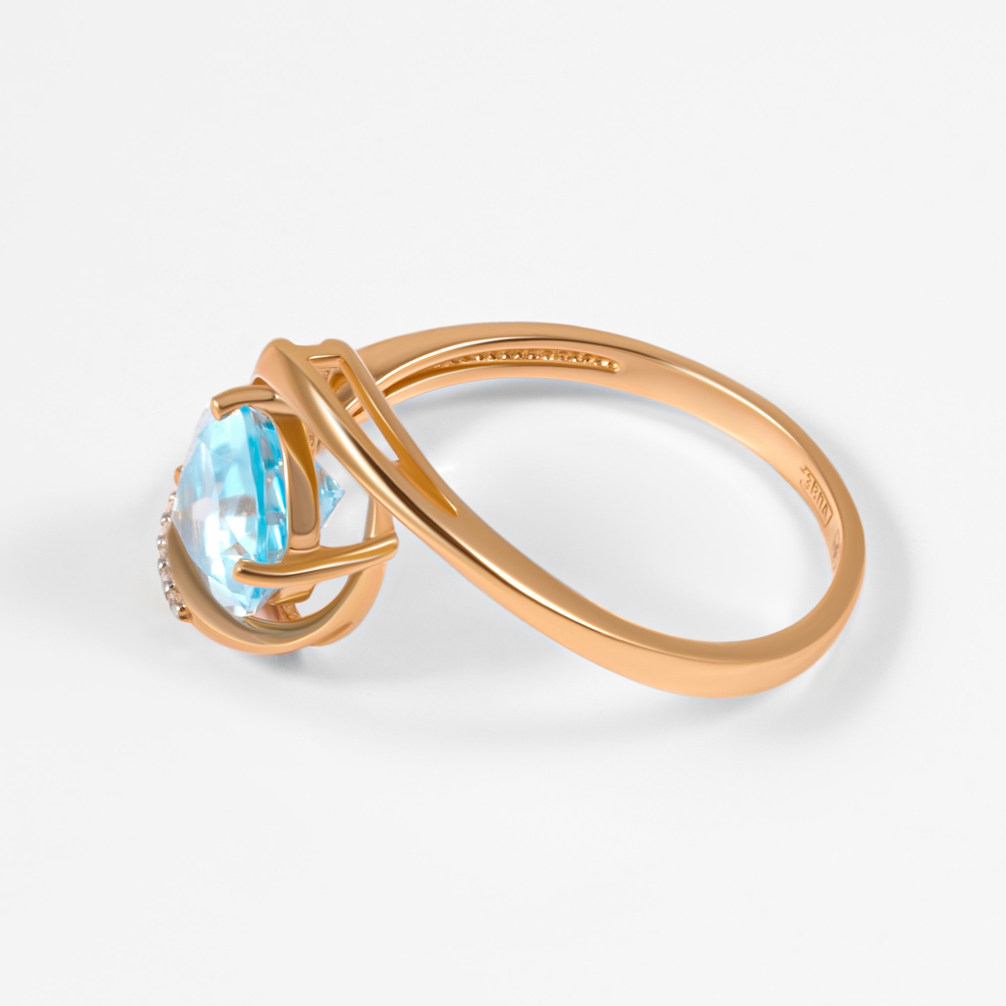 Золотое кольцо Мастер бриллиант из красного золота 585 пробы МБ0116660101011