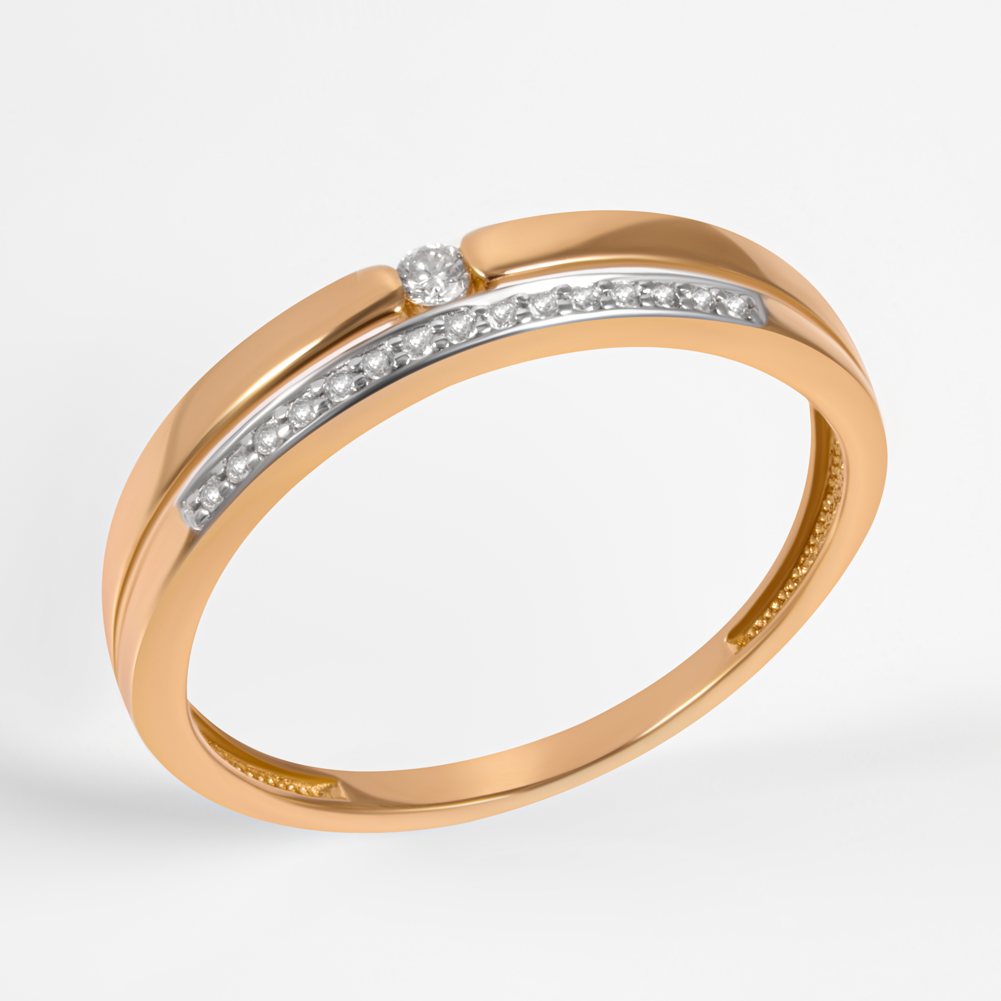 Золотое кольцо  из красного золота 585 пробы со вставками из драгоценных камней (бриллиант) ЮПК1314674, размеры от 16 до 18