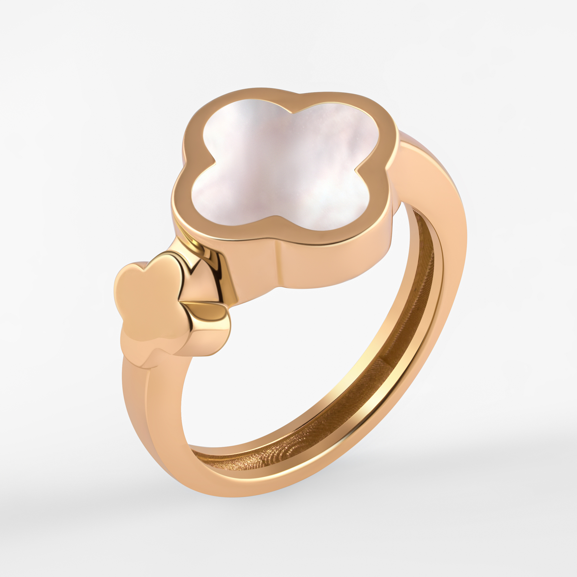 Золотое кольцо с перламутрами
