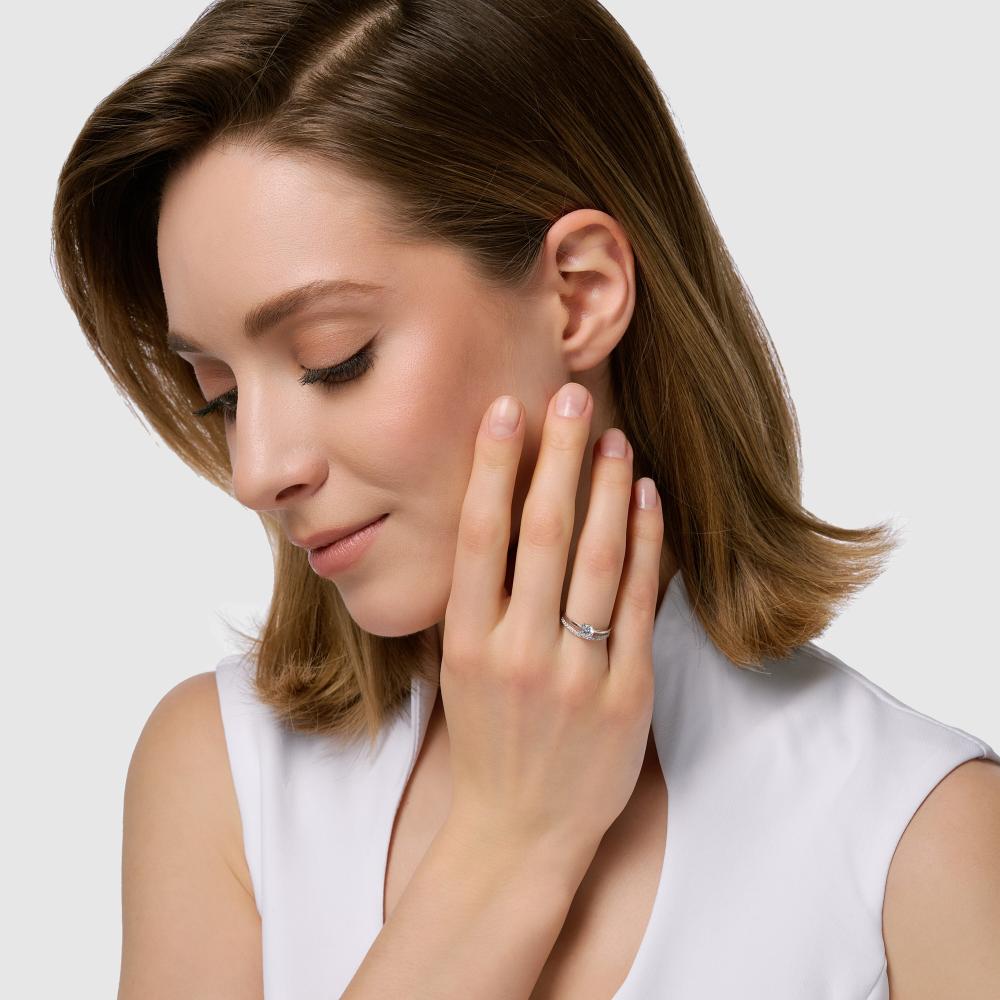 Серебряное кольцо Золотая подкова ЯВ802-01806-01-00-20-00