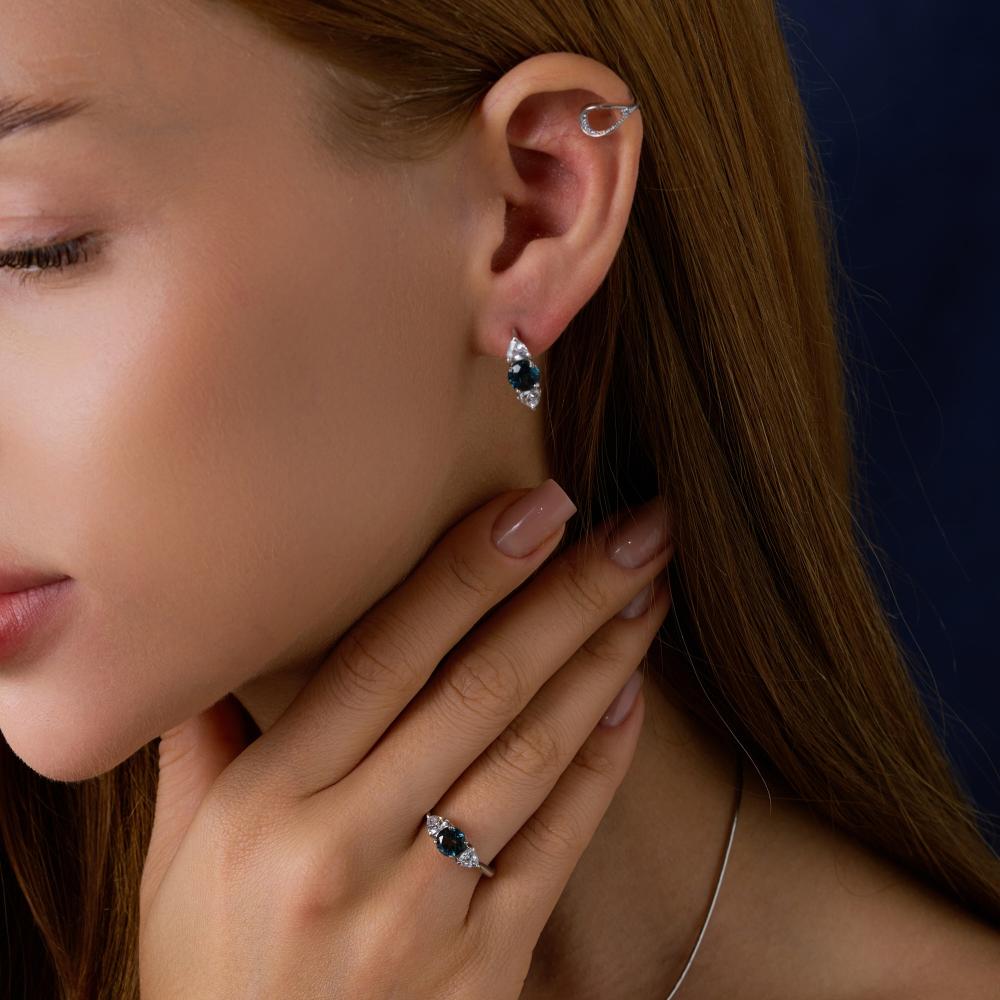 Серебряное кольцо  Д310-72-00317-230