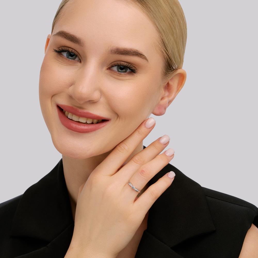 Серебряное кольцо Efremof  со вставками (фианит) ЮП1010010140, размеры от 16 до 17.5