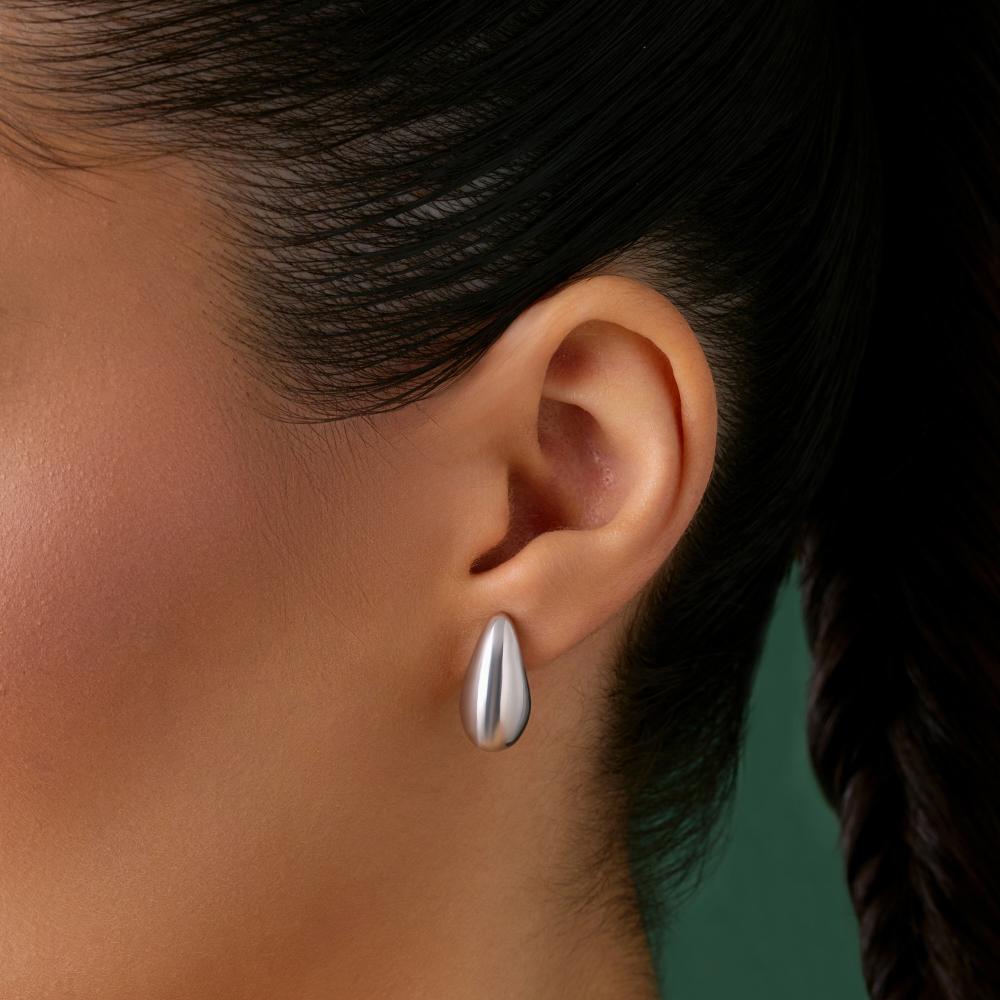 Серебряные серьги гвоздики  ДИ94-122-02361-1