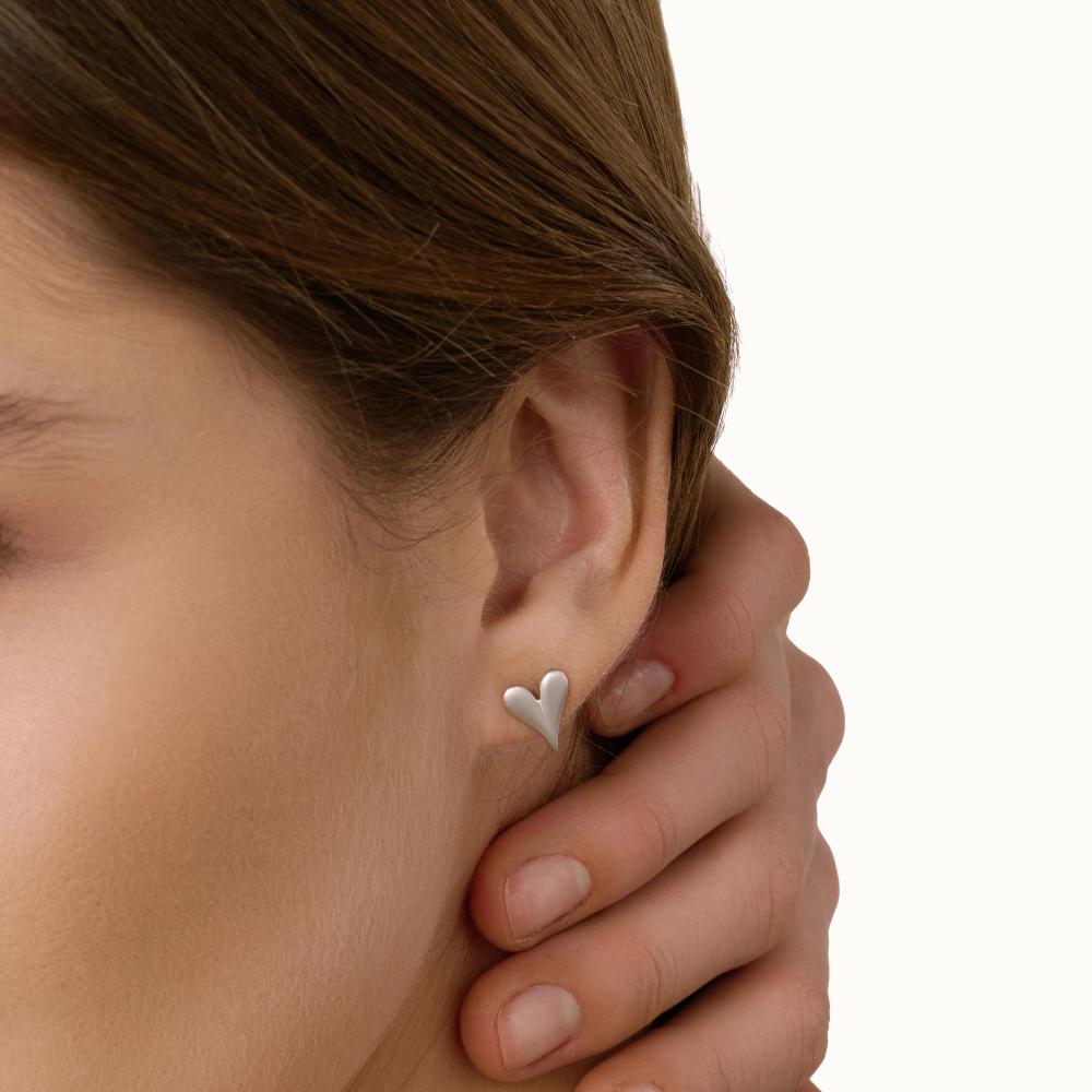 Серебряные серьги гвоздики Wong jewelry co., ltd ВЧ011-42498/РД