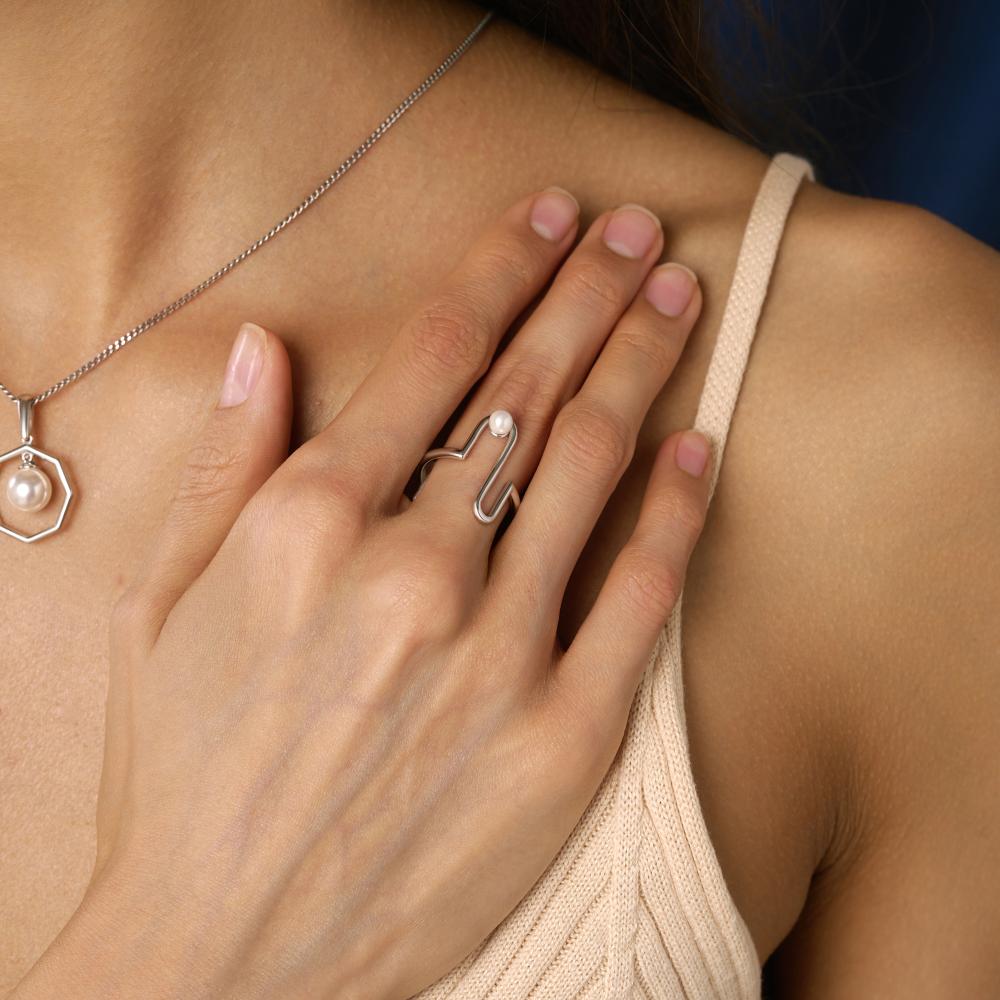 Серебряное кольцо Арина 3А1046361-01250-2S