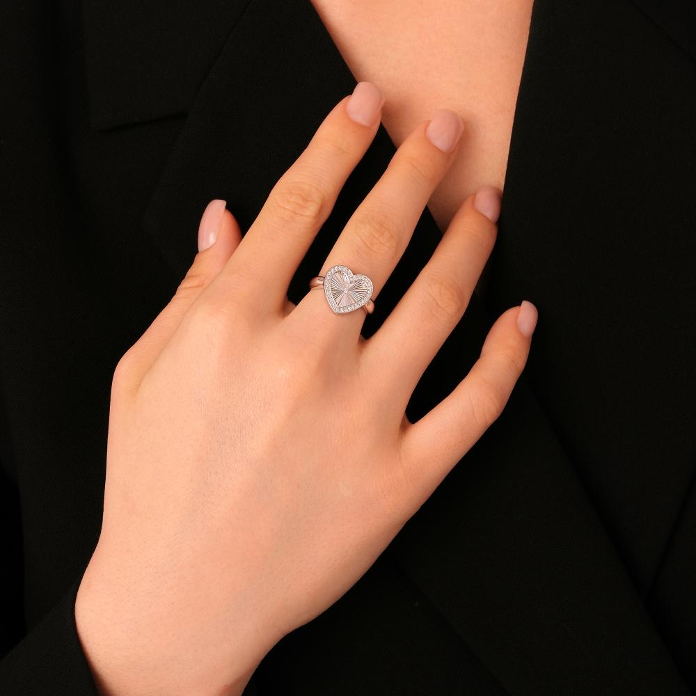 Серебряное кольцо Вероника 3ВК633-5056