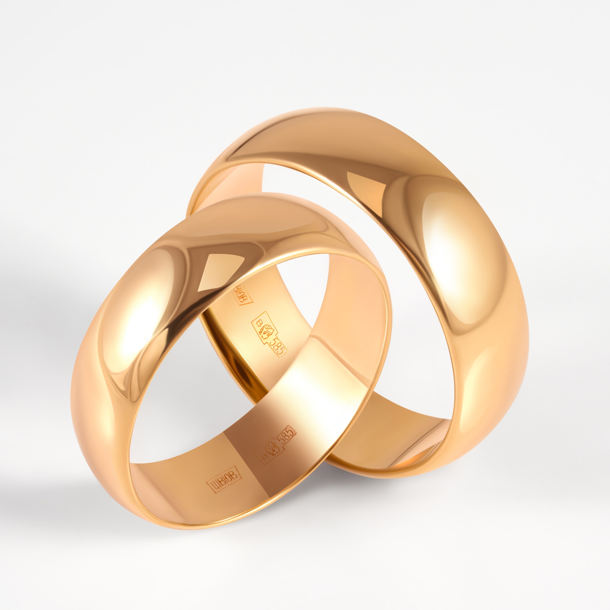Золотое кольцо обручальное Sokolov из красного золота 585 пробы ДИ110029, размеры от 15 до 23.5