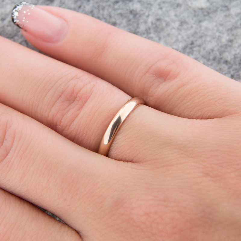 Золотое кольцо обручальное Камея из красного золота 585 пробы 2,5 МЯ122500, размеры от 15 до 23.5